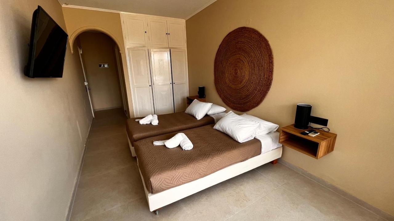 סידריון Central Hotel Sidari מראה חיצוני תמונה